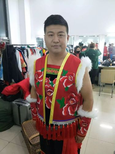 张家口尚义二人台随吕峰再次登陆央视，炫动荧屏网络！