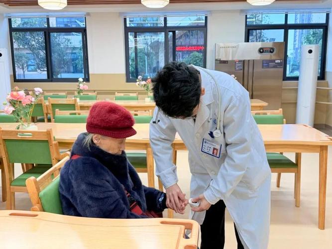 东坡耘心尚义养护中心由眉山东坡医疗健康投资与眉山市中医